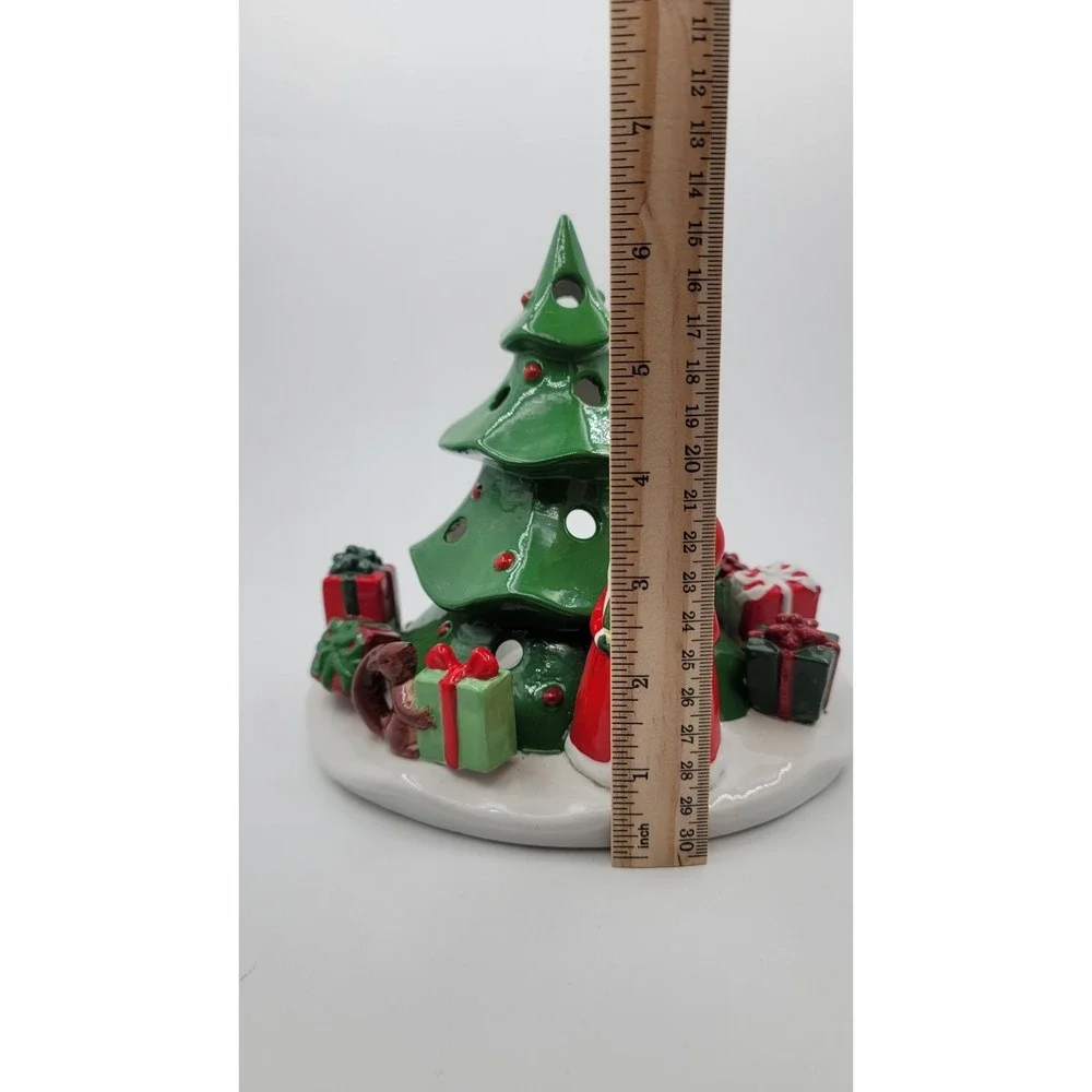 White Barn Candle Co‎ Tealight Christmas Tree  Santa 6